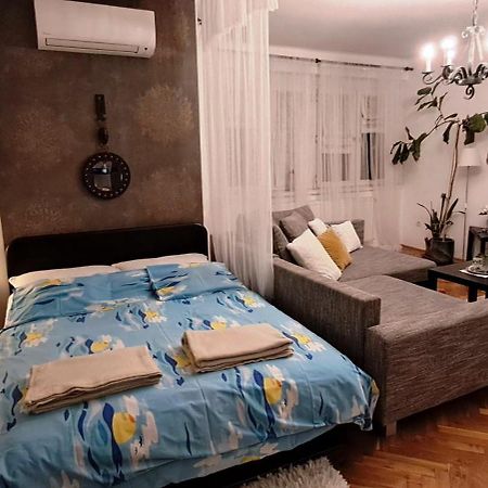 Belvarosi Studio Apartman Дьёр Экстерьер фото