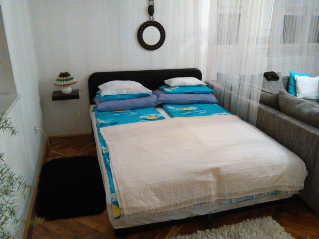Belvarosi Studio Apartman Дьёр Номер фото
