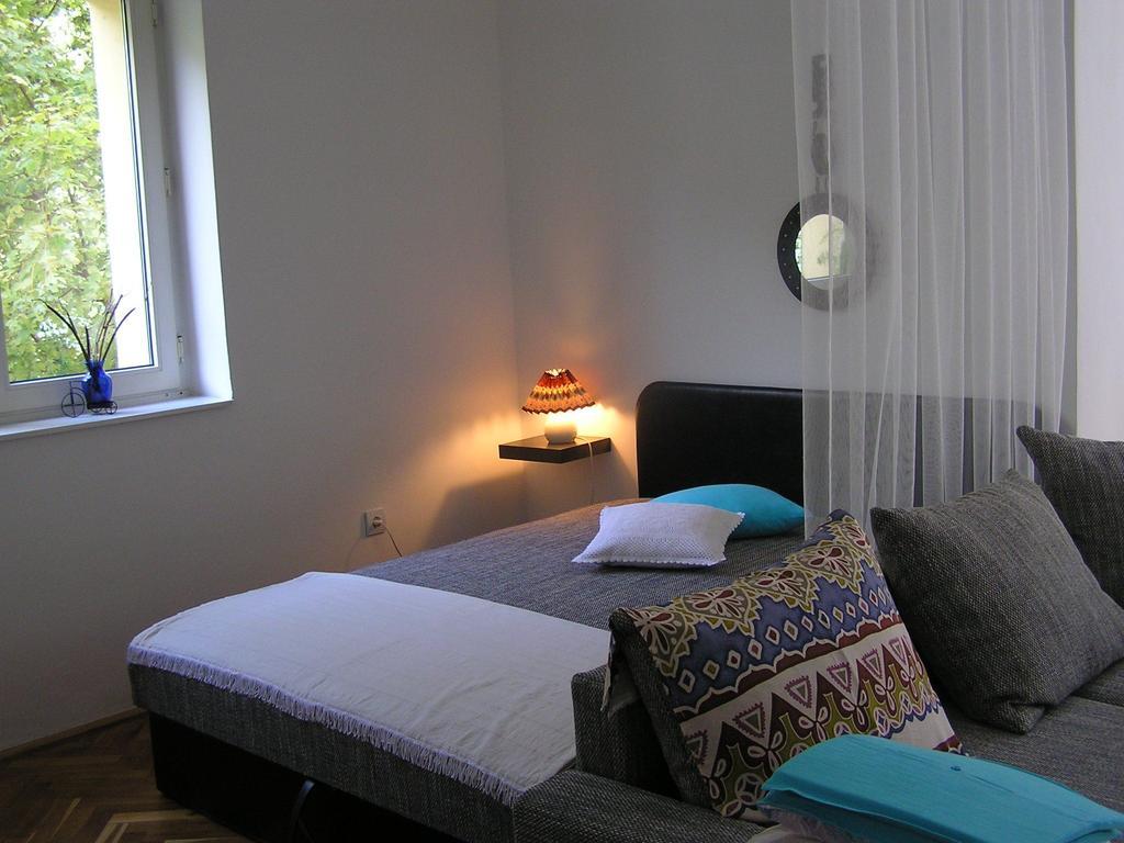 Belvarosi Studio Apartman Дьёр Номер фото
