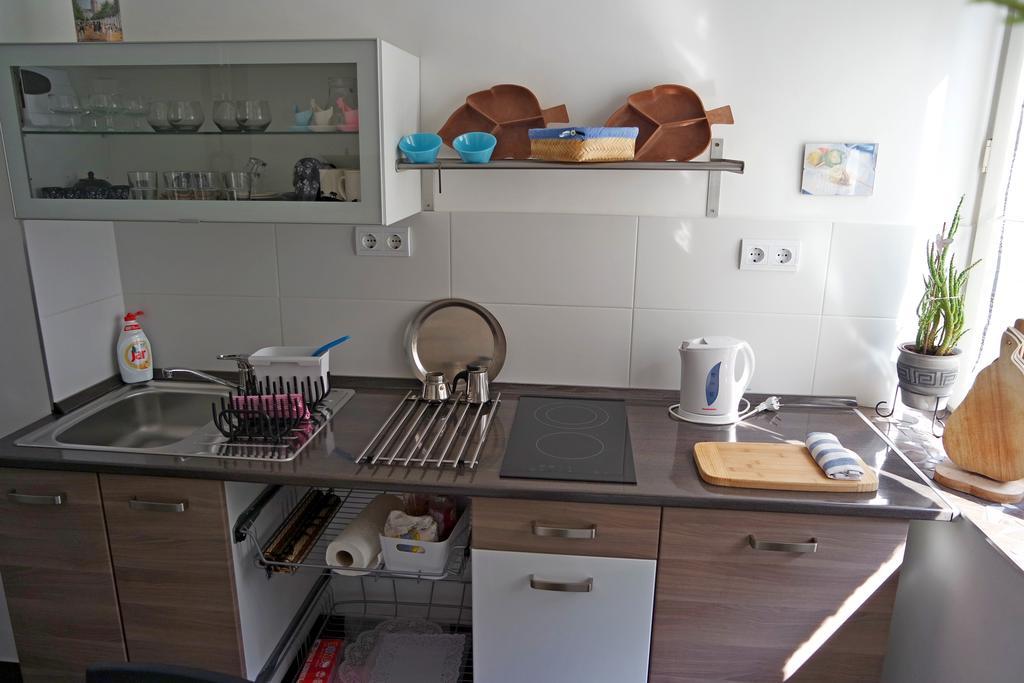 Belvarosi Studio Apartman Дьёр Экстерьер фото